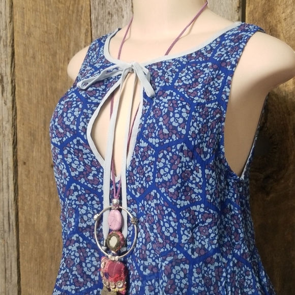 FREE PEOPLE PRINT PATTERN FLOWY LAYERS TOP! - Picture 2 of 8